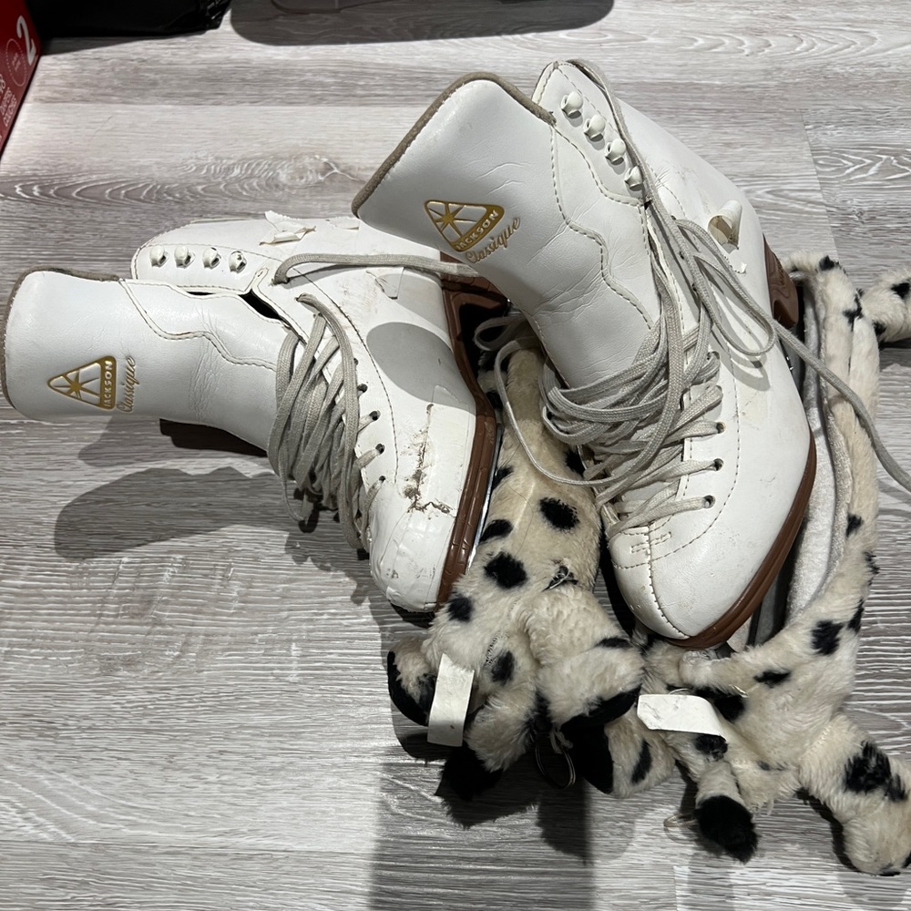 Jackson Classique Skates
